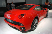 Click image for larger version

Name:	ferraricalla_03.jpg
Views:	234
Size:	230.1 KB
ID:	707058