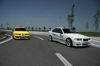 Click image for larger version

Name:	bmwe36andleonlcr328larg.jpg
Views:	63
Size:	67.5 KB
ID:	1525185