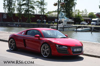 Click image for larger version

Name:	Audi-R8-Red-16.jpg
Views:	166
Size:	150.2 KB
ID:	563005