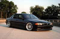 Click image for larger version

Name:	BMW_E38_740i_vip_Style_2.jpg
Views:	77
Size:	225.3 KB
ID:	3117799