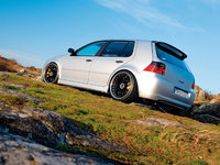 Click image for larger version

Name:	160_0707_05_z+2002_vw_golf_gti+rear_view.jpg
Views:	247
Size:	93.4 KB
ID:	368729