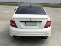 Click image for larger version

Name:	Mercedes_Benz_C63_AMG_AVUS_Performance_07.JPG
Views:	507
Size:	129.8 KB
ID:	906786