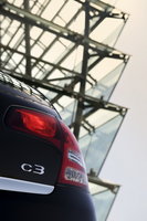 Click image for larger version

Name:	2010-Citroen-C3-27.jpg
Views:	52
Size:	292.7 KB
ID:	1070664