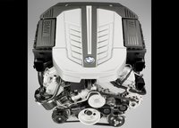 Click image for larger version

Name:	BMW_760i_en_760Li_43.jpg
Views:	3174
Size:	115.4 KB
ID:	866446