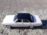 Click image for larger version

Name:	Opel Diplomat V8 Limousine 1964-1967 - IXO 1-43 7.jpg
Views:	13
Size:	1,014.4 KB
ID:	3209465