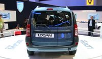 Click image for larger version

Name:	dacia_logan_mcv_paris04.jpg
Views:	284
Size:	41.8 KB
ID:	156528