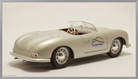 Click image for larger version

Name:	Porsche No1 Typ 356 118Maisto 102.jpg
Views:	10
Size:	3.11 MB
ID:	3155713