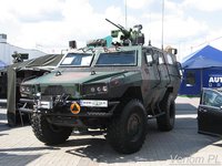 Click image for larger version

Name:	Zubr_armoured_car_army.jpg
Views:	134
Size:	100.1 KB
ID:	1647602