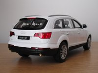 Click image for larger version

Name:	WELLY AUDI Q7 7.JPG
Views:	35
Size:	377.4 KB
ID:	1970952