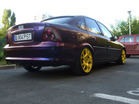 Click image for larger version

Name:	opelvectra.jpg
Views:	81
Size:	335.5 KB
ID:	2295040