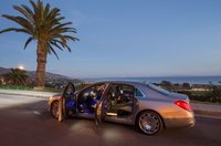 Click image for larger version

Name:	Mercedes-Maybach-S600-45.jpg
Views:	56
Size:	69.3 KB
ID:	3071652