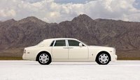 Click image for larger version

Name:	rolls_royce_phantom_facelift2009-09.jpg
Views:	1760
Size:	117.2 KB
ID:	798072