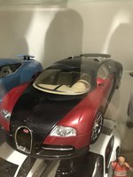 Click image for larger version

Name:	veyron.jpg
Views:	39
Size:	1.89 MB
ID:	3191658