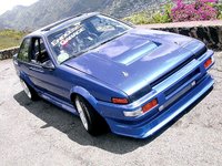Click image for larger version

Name:	0402_impp_z+1985_toyota_corolla+front_side_view.jpg
Views:	51
Size:	110.4 KB
ID:	1397662