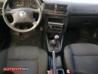 Click image for larger version

Name:	GOLF 6.jpg
Views:	101
Size:	36.0 KB
ID:	1645811