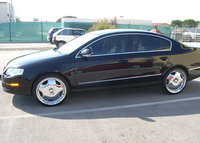 Click image for larger version

Name:	07-VW-Passat-on-20.jpg
Views:	706
Size:	109.2 KB
ID:	437942