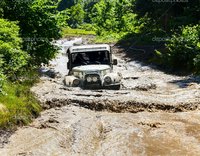 Click image for larger version

Name:	depositphotos_12733136-Off-road-vehicle-UAZ-of-team.jpg
Views:	90
Size:	452.3 KB
ID:	3007806