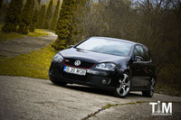 Click image for larger version

Name:	VW_golf_GTI_2.jpg
Views:	62
Size:	145.0 KB
ID:	1411777