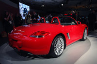 Click image for larger version

Name:	2010boxsterlalive_06.jpg
Views:	111
Size:	269.0 KB
ID:	705775