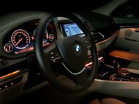 Click image for larger version

Name:	0905_04_z+2010_bMW_5-series_gran_turismo+front_passenger_interior.jpg
Views:	98
Size:	26.5 KB
ID:	1200884
