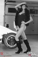 Click image for larger version

Name:	CarsAndGirls_baloghandrea_4.jpg
Views:	50
Size:	71.5 KB
ID:	1445218