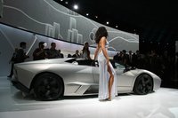 Click image for larger version

Name:	lamborghini_reventon_roadster_babes-35.JPG
Views:	81
Size:	254.4 KB
ID:	1085684