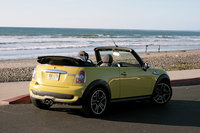 Click image for larger version

Name:	05-09-mini-cooper-s-convertible.jpg
Views:	280
Size:	529.4 KB
ID:	810038