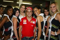 Click image for larger version

Name:	a1gp-babes-from-south-africa.jpg
Views:	2212
Size:	294.6 KB
ID:	805527