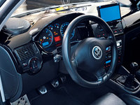 Click image for larger version

Name:	160_0707_10_z+2002_vw_golf_gti+dash_view.jpg
Views:	560
Size:	85.3 KB
ID:	368732