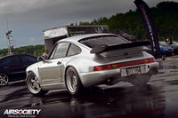 Click image for larger version

Name:	Eurokracy-045-porsche-993-turbo-stance.jpg
Views:	40
Size:	642.1 KB
ID:	2120489