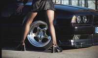 Click image for larger version

Name:	cars-and-girls-yygc1.jpg
Views:	180
Size:	56.1 KB
ID:	411267