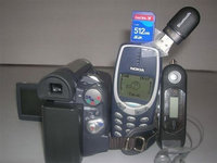 Click image for larger version

Name:	funny-old-cell-phone-big-camera.jpg
Views:	75
Size:	36.1 KB
ID:	2676898
