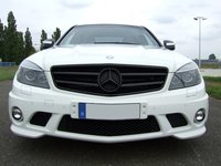 Click image for larger version

Name:	Mercedes_Benz_C63_AMG_AVUS_Performance_10.JPG
Views:	549
Size:	146.2 KB
ID:	906789