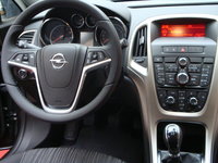 Click image for larger version

Name:	Noul Opel Astra 23.01.2010 057.jpg
Views:	39
Size:	1.36 MB
ID:	1278821