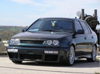 Click image for larger version

Name:	(jetta) vento vr6.JPG
Views:	55
Size:	35.2 KB
ID:	1914947