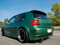 Click image for larger version

Name:	eurp_0708_17_z+2001_vw_gti+rear_view.jpg
Views:	87
Size:	58.1 KB
ID:	368779