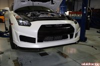 Click image for larger version

Name:	vivid-racing-nissan-gt-r-vorsteiner-carbon-fiber-body-kit-13.jpg
Views:	409
Size:	57.3 KB
ID:	1136680