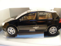 Click image for larger version

Name:	VW Golf 5 Black_01.jpg
Views:	437
Size:	115.7 KB
ID:	1232699