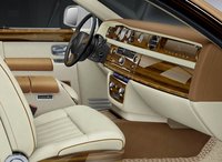 Click image for larger version

Name:	rolls-roycephantom-uae-3.jpg
Views:	1195
Size:	153.5 KB
ID:	1044796