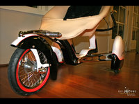 Click image for larger version

Name:	2008-Kid-Kustoms-LeBron-Roddler-Front-Wheel-1600x1200.jpg
Views:	102
Size:	424.2 KB
ID:	445116