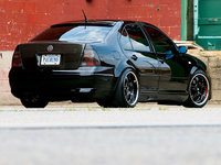 Click image for larger version

Name:	0706et_11_z+2001_vw_jetta_glx+right_rear_view.jpg
Views:	340
Size:	68.1 KB
ID:	368878