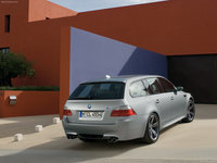 Click image for larger version

Name:	BMW-M5_Touring_2008_1600x1200_wallpaper_0e.jpg
Views:	34
Size:	258.5 KB
ID:	1228331