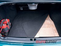 Click image for larger version

Name:	eurp_0810_04_z+1996_volkswagen_jetta+trunk.jpg
Views:	70
Size:	54.0 KB
ID:	1255948