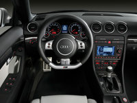 Click image for larger version

Name:	2007-Audi-RS4-Interior.jpg
Views:	511
Size:	532.6 KB
ID:	379516