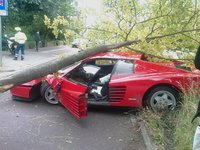 Click image for larger version

Name:	Testarossa-Accident-Ferrari_0.jpg
Views:	2181
Size:	417.2 KB
ID:	608338