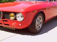 Click image for larger version

Name:	1972_Alfa_Romeo_GTV_Sunroof_Headlights_1.jpg
Views:	136
Size:	86.5 KB
ID:	766775