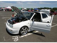 Click image for larger version

Name:	eurp_0708_133_z+waterfest_2007+volkswagen_jetta.jpg
Views:	45
Size:	61.8 KB
ID:	1456485
