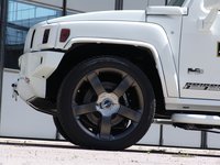 Click image for larger version

Name:	geigers-supercharged-hummer-h3-v8_11.jpg
Views:	594
Size:	327.6 KB
ID:	742771