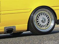 Click image for larger version

Name:	eurp-1107-10+1998-vw-gti-vr6+wheels.jpg
Views:	102
Size:	65.8 KB
ID:	2315873