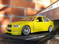 Click image for larger version

Name:	bmw_m3_e36_berline_rtr_jaune_jantes_gtr_img5115wo7.jpg
Views:	49
Size:	43.5 KB
ID:	2090499